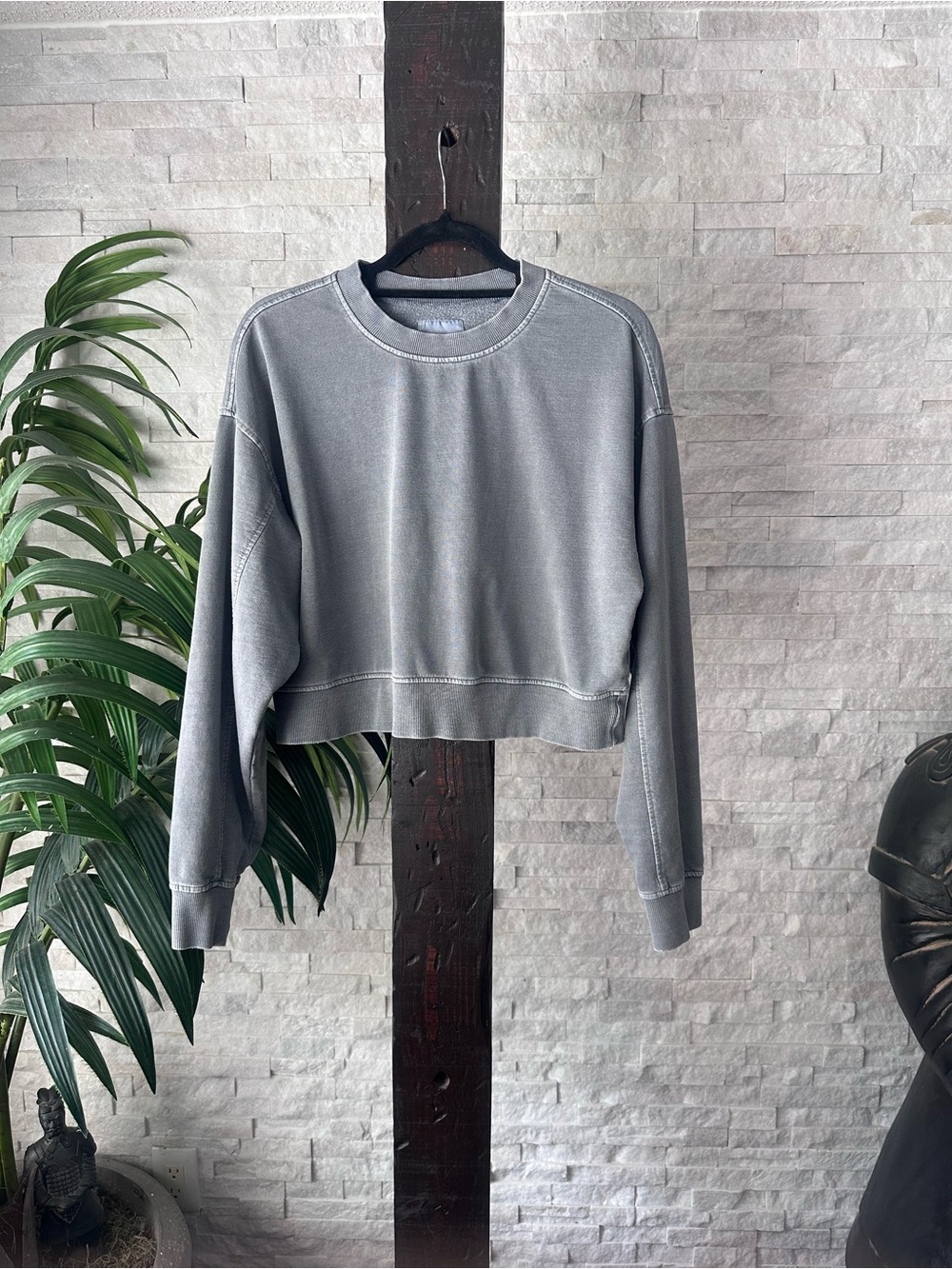 Lazy Sunday Cropped Vintage Wash Gray Crewneck Sweatshirt Size L